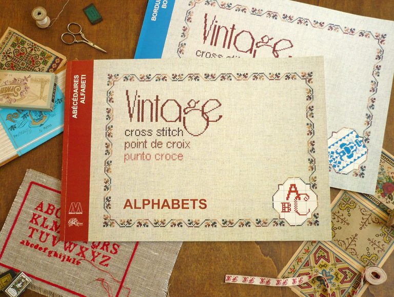 vintage cs alfabeti e bordi